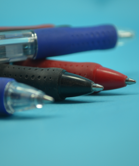 uni Laknock pen uni Laknock pen