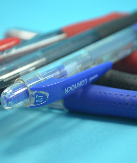 uni Laknock pen uni Laknock pen