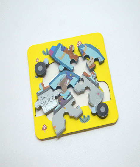 ( Children's puzzle in the shape of ( police car ( Children's puzzle in the shape of ( police car