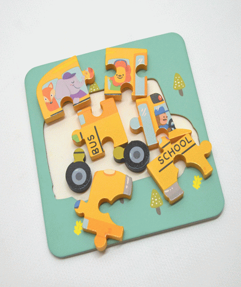 ( Children's puzzle in the shape of ( school bas ( Children's puzzle in the shape of ( school bas