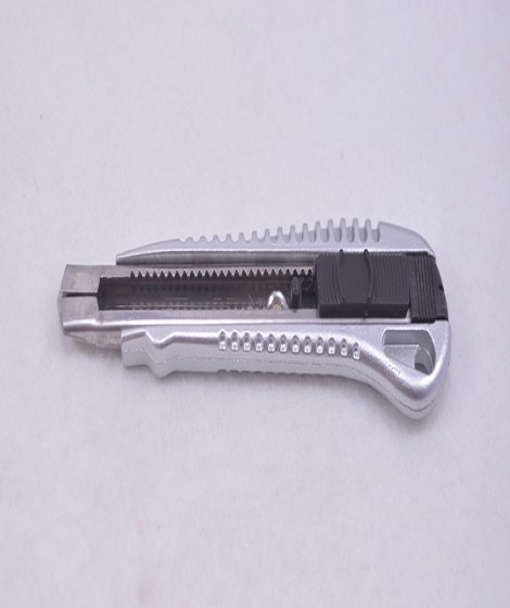 Cutter Cutter